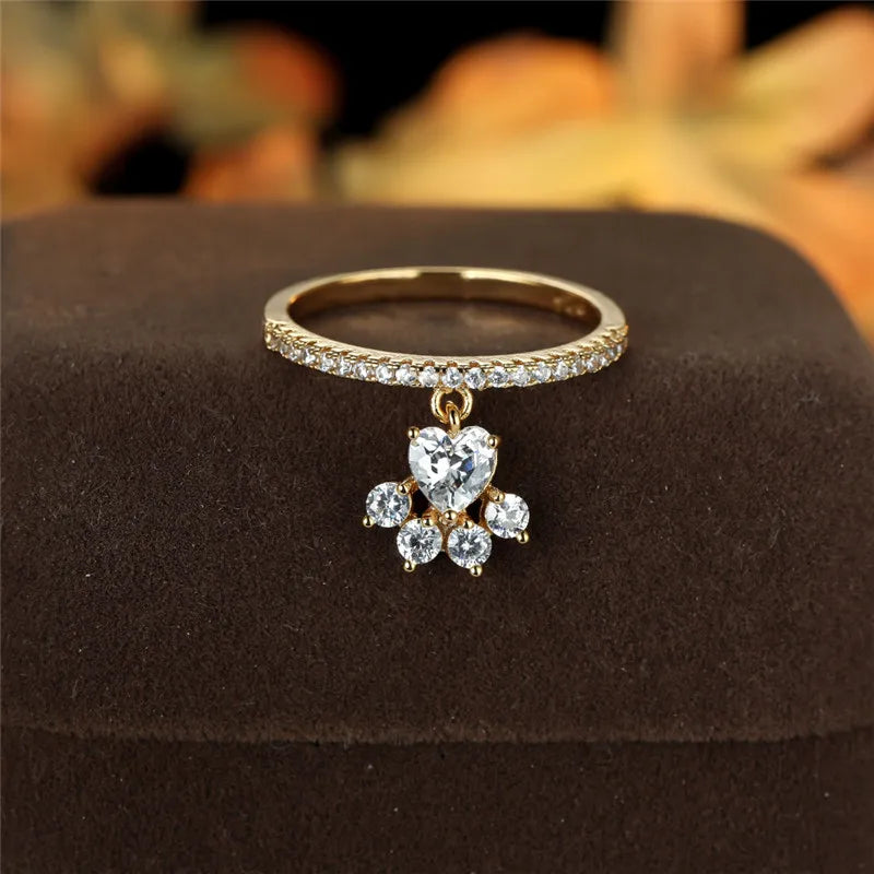 Vintage Cat Paw & Heart Stone Ring – Gold & Silver Tone