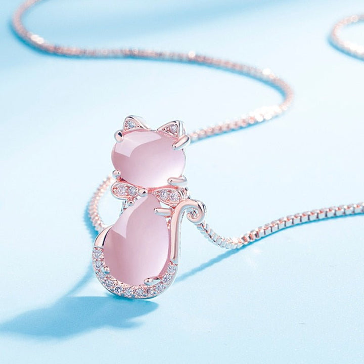 Pink Stone Lovely Cat Necklace with Zircon